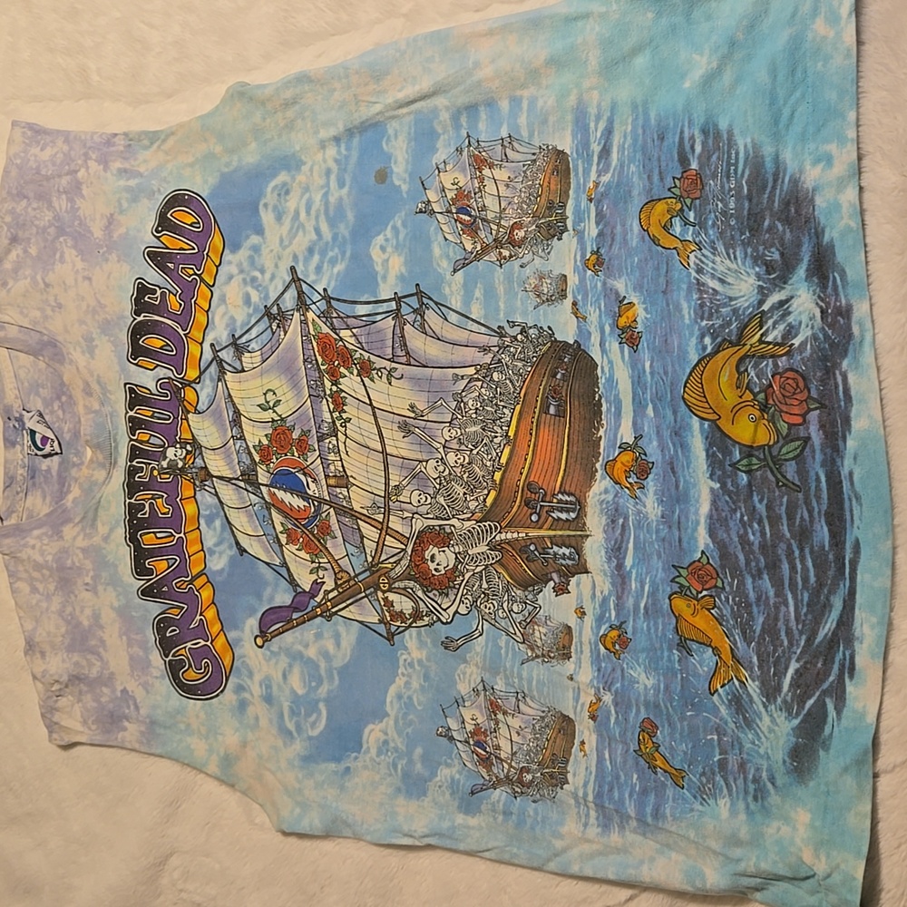 Beautiful GREATFUL  DEAD. Sleevless Tee. 1993 SHIP OF FOOLS